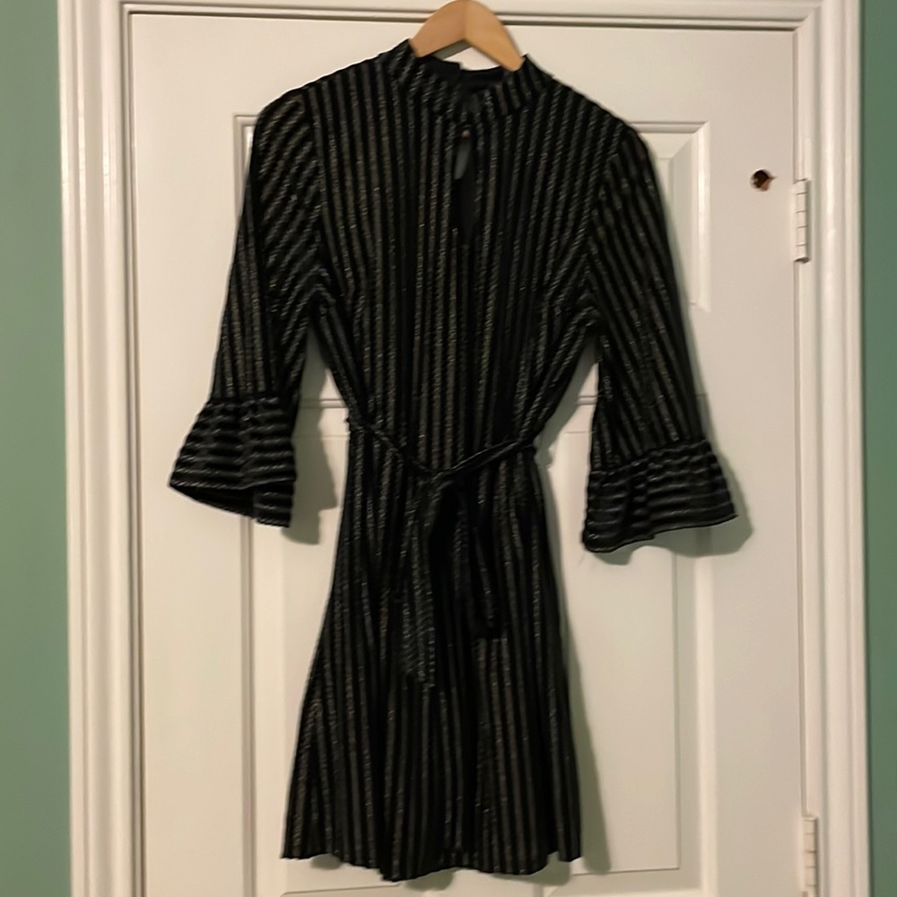 Long sleeve with piping detail black velvet texture dress